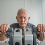 Les exercices de kegel : bienfaits et guide pratique pour les seniors